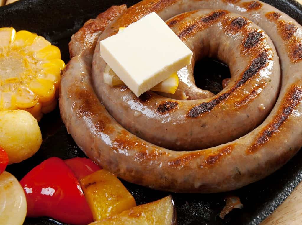 Salsiccia Cajun Boudin fatta in casa, a base di carne di maiale e fegato, riso, cipolle e condimenti.