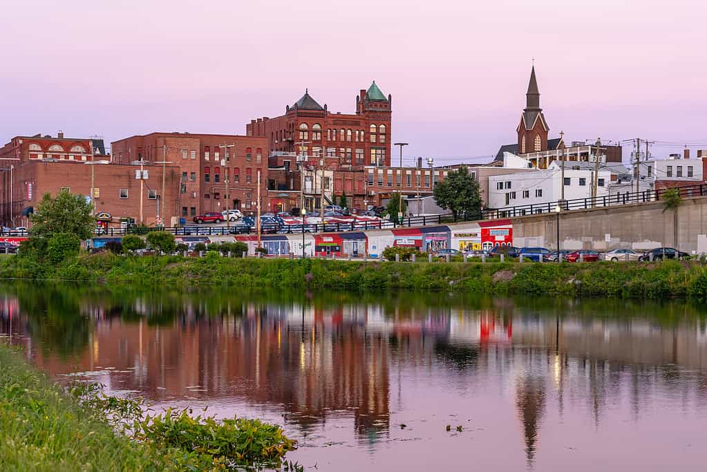 Panorama della storica Nashua dal lungofiume di Nashua