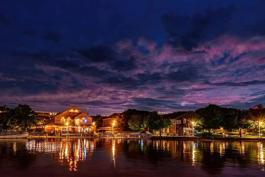 Sheboygan è uno dei cinque posti migliori in cui crescere una famiglia.