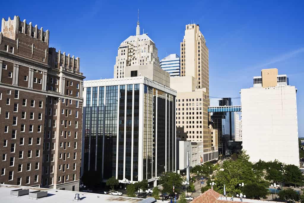 Centro di Oklahoma City - mattina.